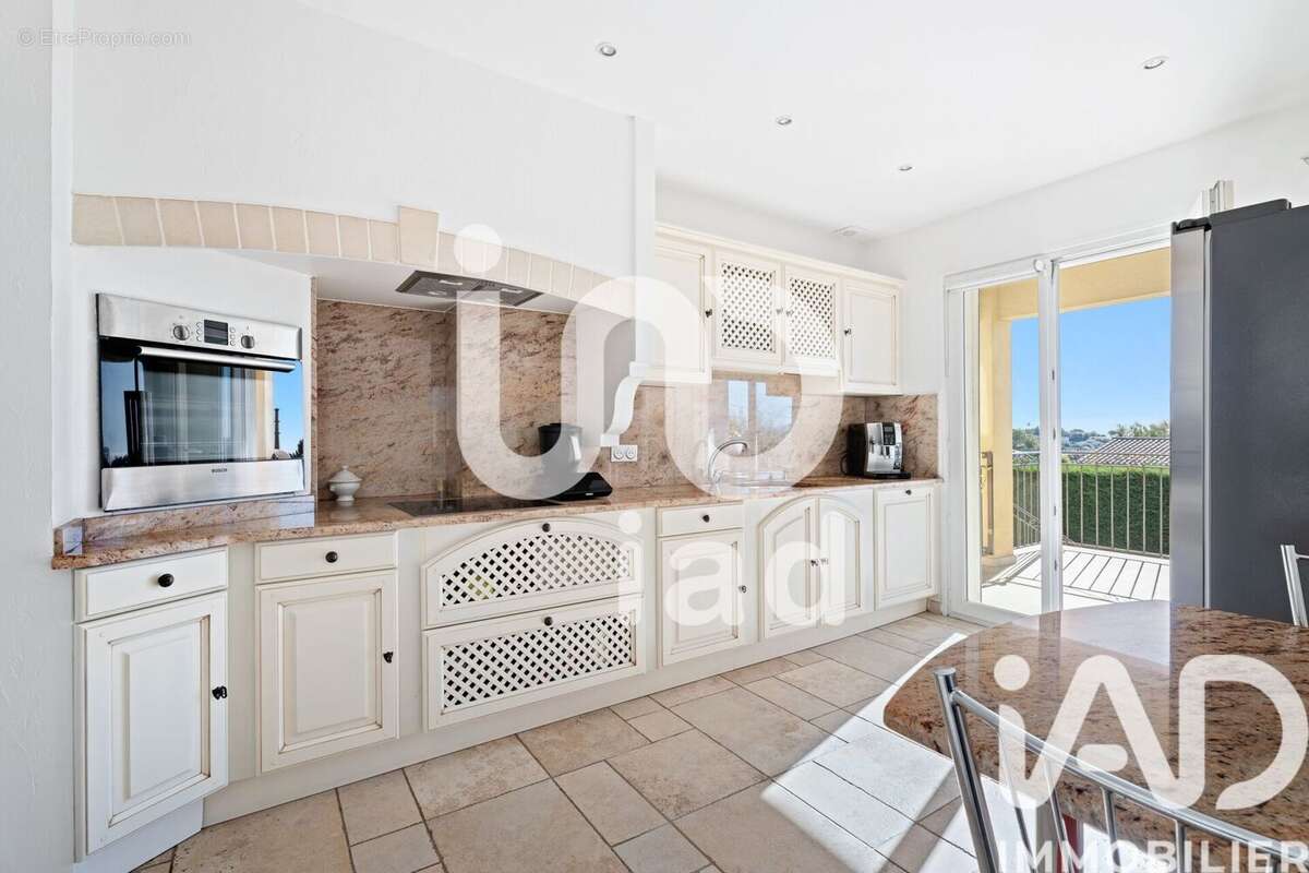 Photo 7 - Maison à SAINT-LAURENT-DU-VAR