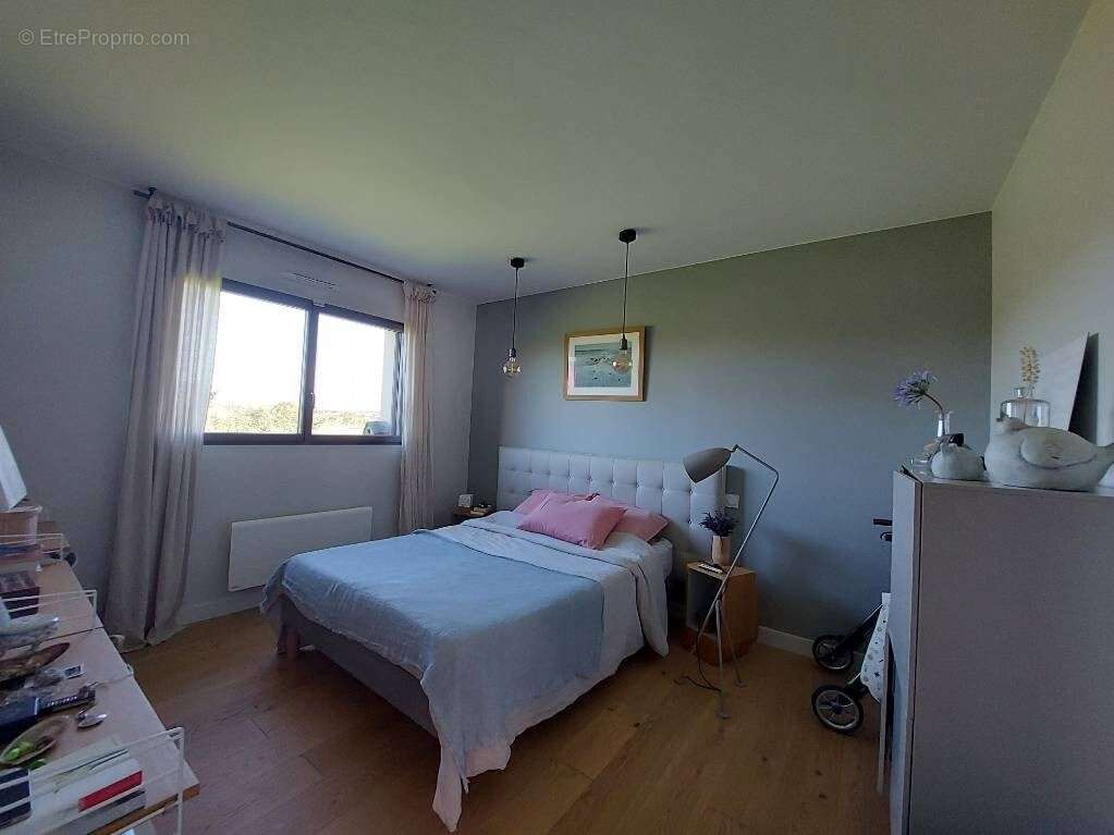 Maison à SAINT-PAIR-SUR-MER