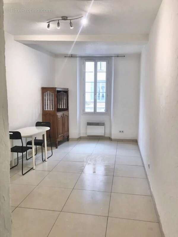 Appartement à LE MUY