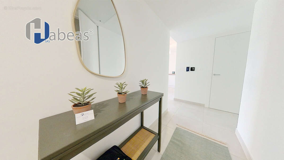 Maison à SAINT-PIERRE-DE-CHANDIEU