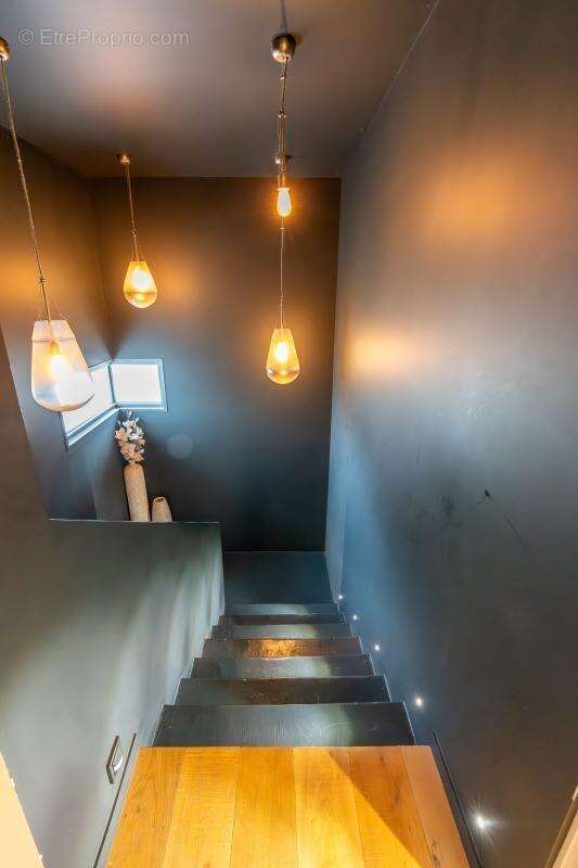 Maison à SAINT-MAUR-DES-FOSSES