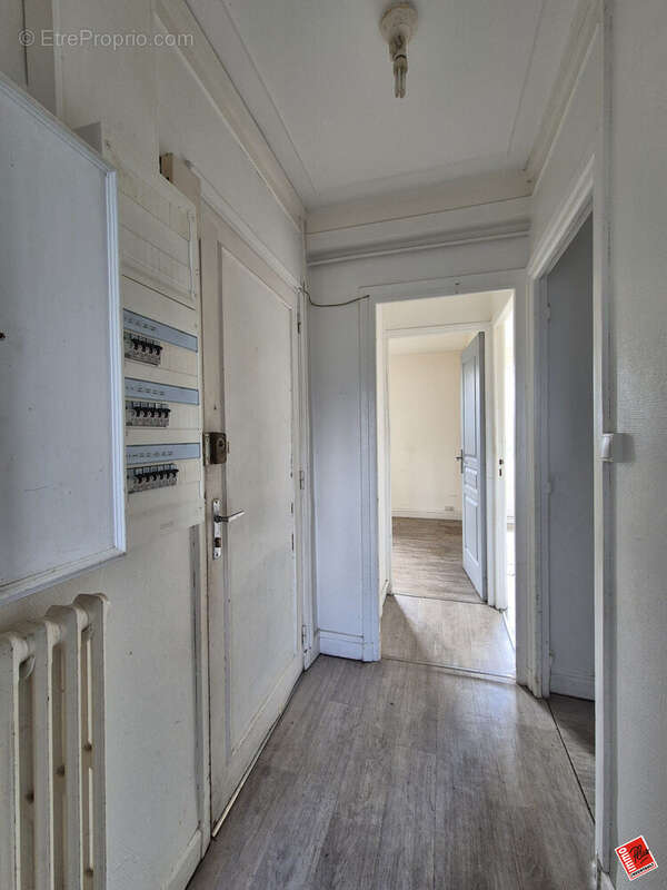 Entrée - Appartement à SAINT-BRIEUC