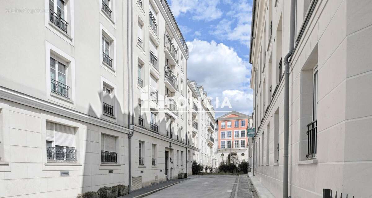 Appartement à MAISONS-ALFORT