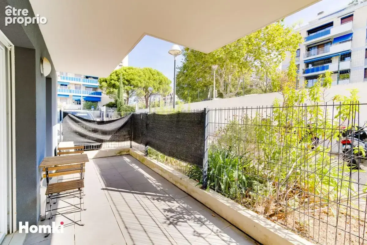Appartement à MARSEILLE-9E