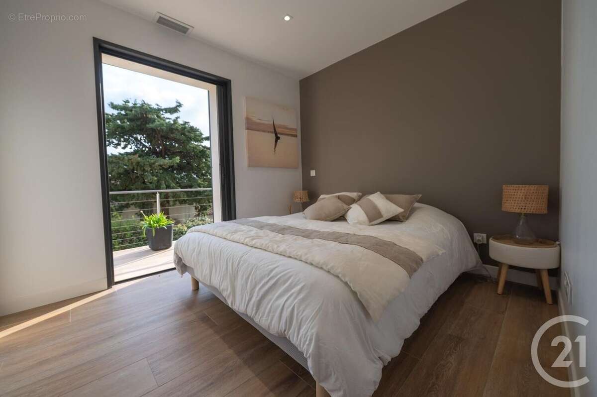 Maison à LE LAVANDOU