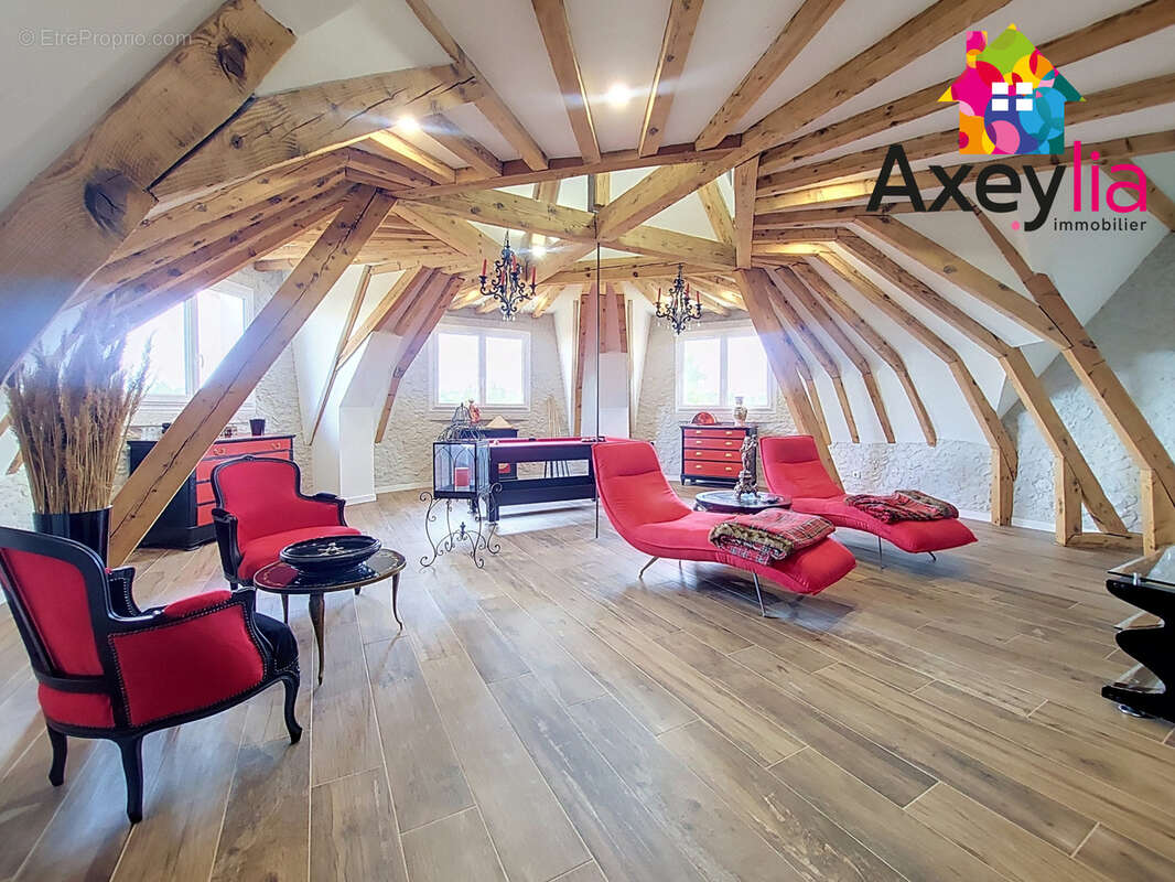 A vendre - st forgeux lespinasse - maison 5 chambres avec terrain - photo 13