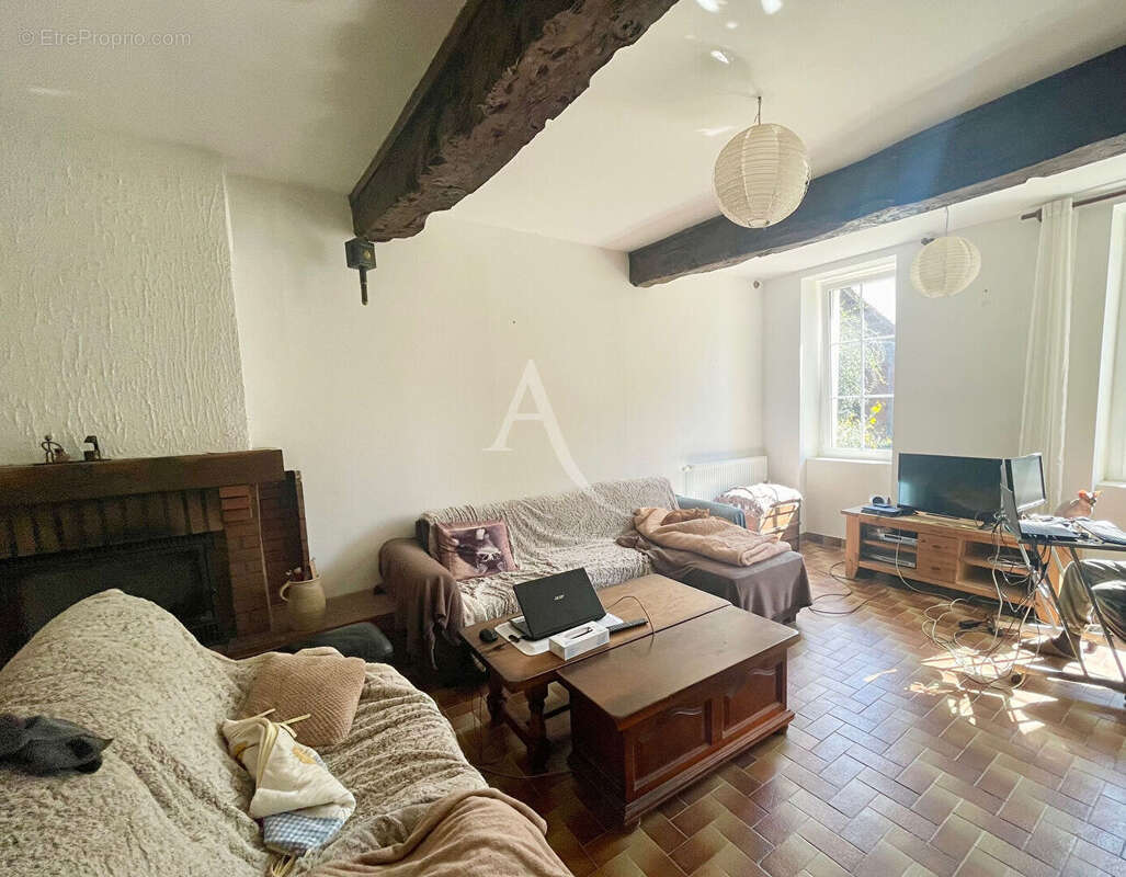 Maison à L&#039;ISLE-JOURDAIN