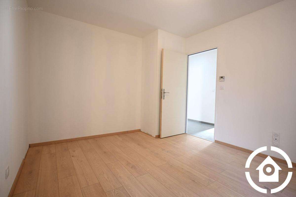 Maison de plain-pied construite en 2024 - photo 16