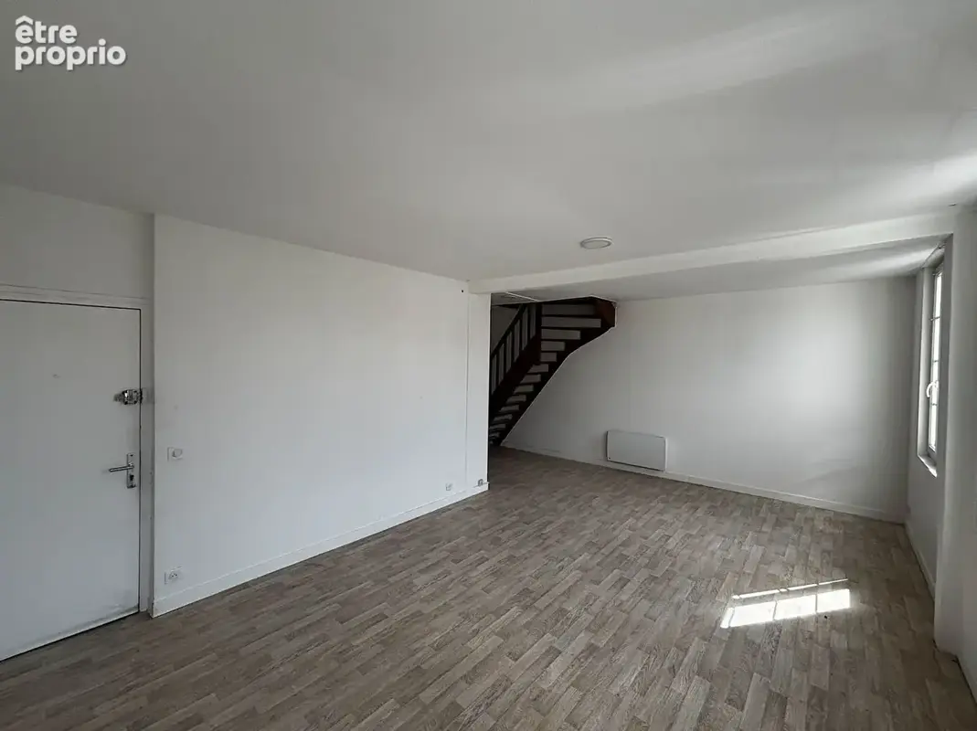 Duplex lumineux en plein centre-ville de Rochefort - photo 3