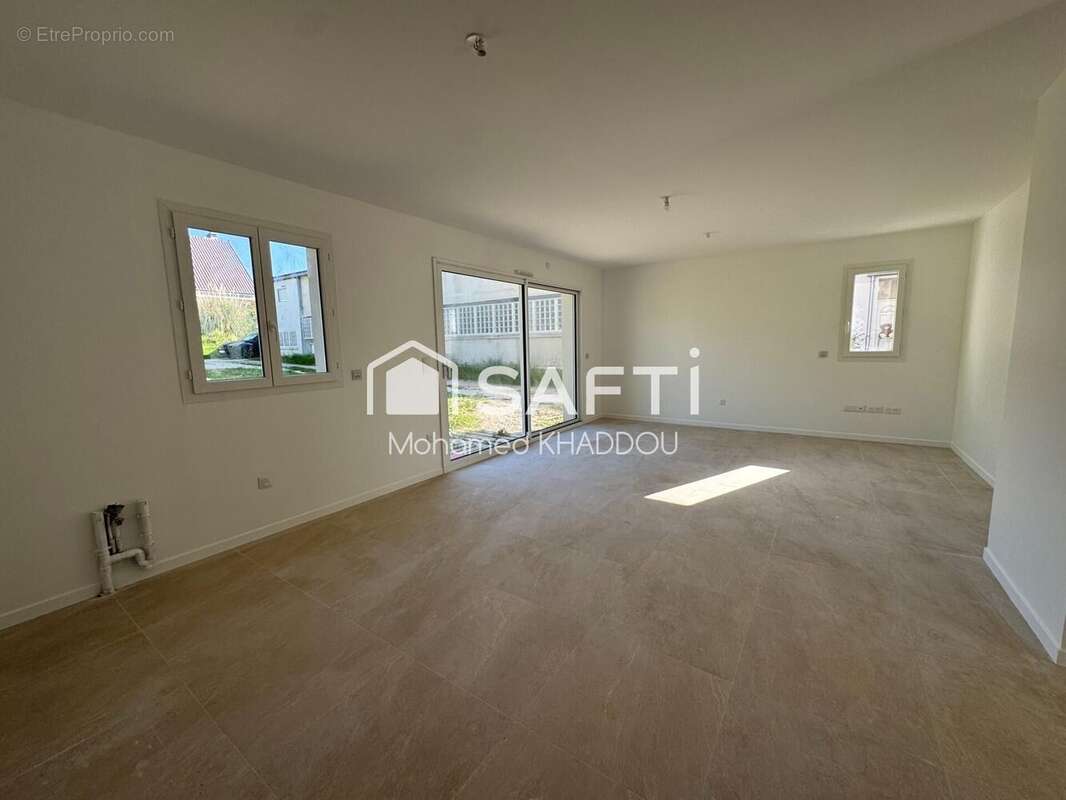 Maison 100 m² à Morainvilliers  - photo 5