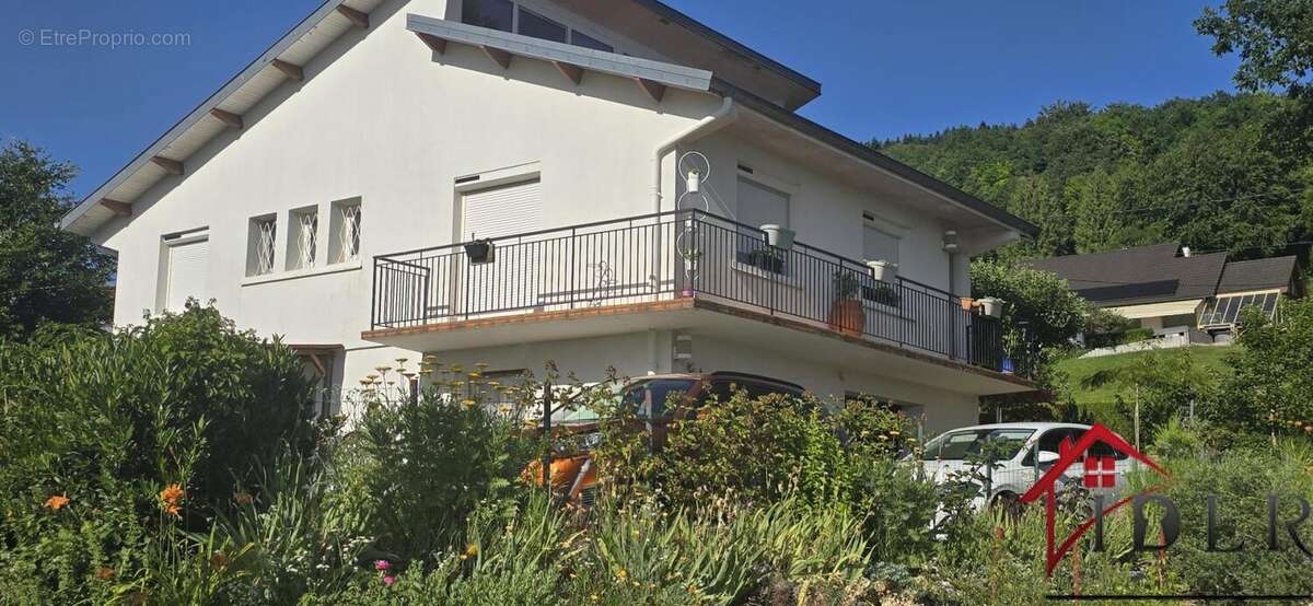 25440 proche QUINGEY sur 25 ares de terrain maison 137 m2 - photo 2