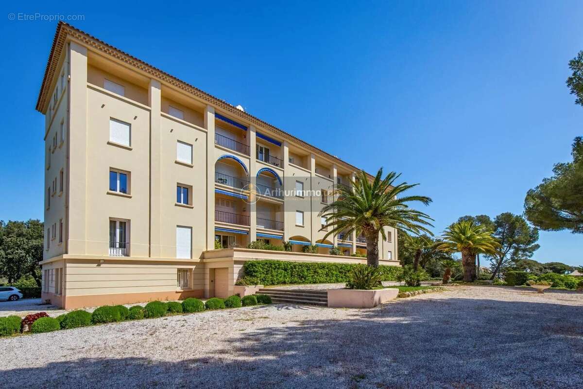 Appartement à SAINT-RAPHAEL