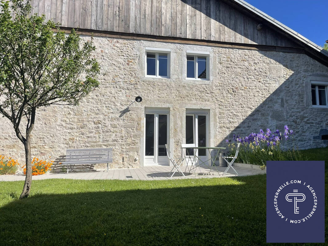 Maison à TREVILLERS