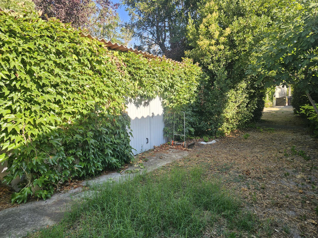 MAISON DE 112 M2 env sur 767 m2 de terrain - photo 5