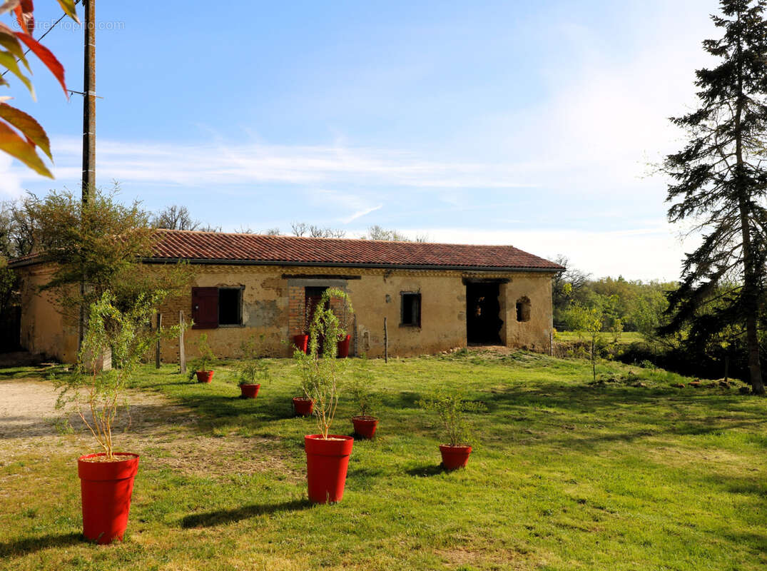 Maison à SARAMON
