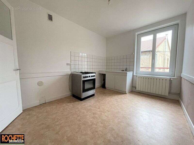 Maison 148 m² à Neulise  - photo 6