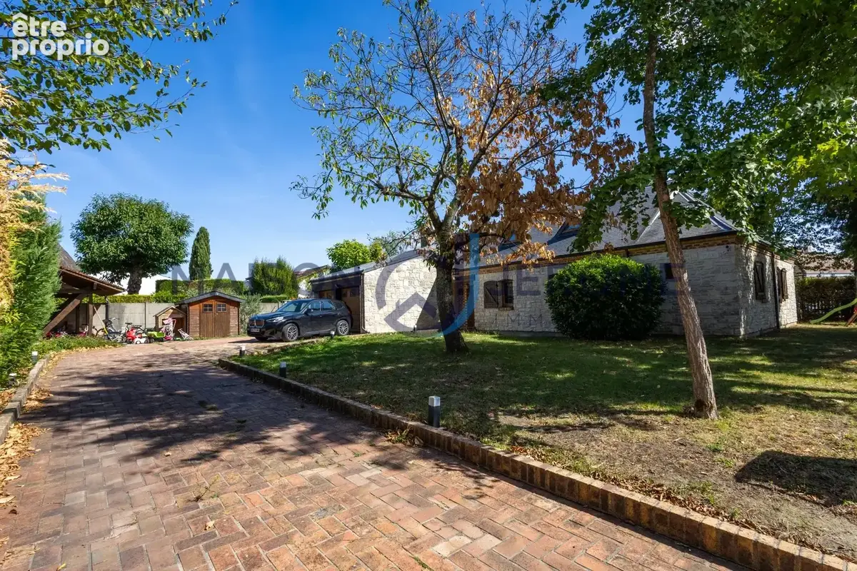 Photo Maison à Sucy-En-Brie au prix de 999 000€