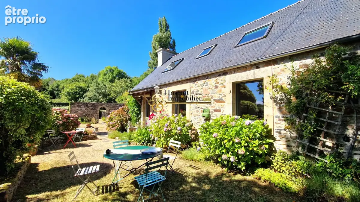Maison à SAINT-JEAN-DU-DOIGT