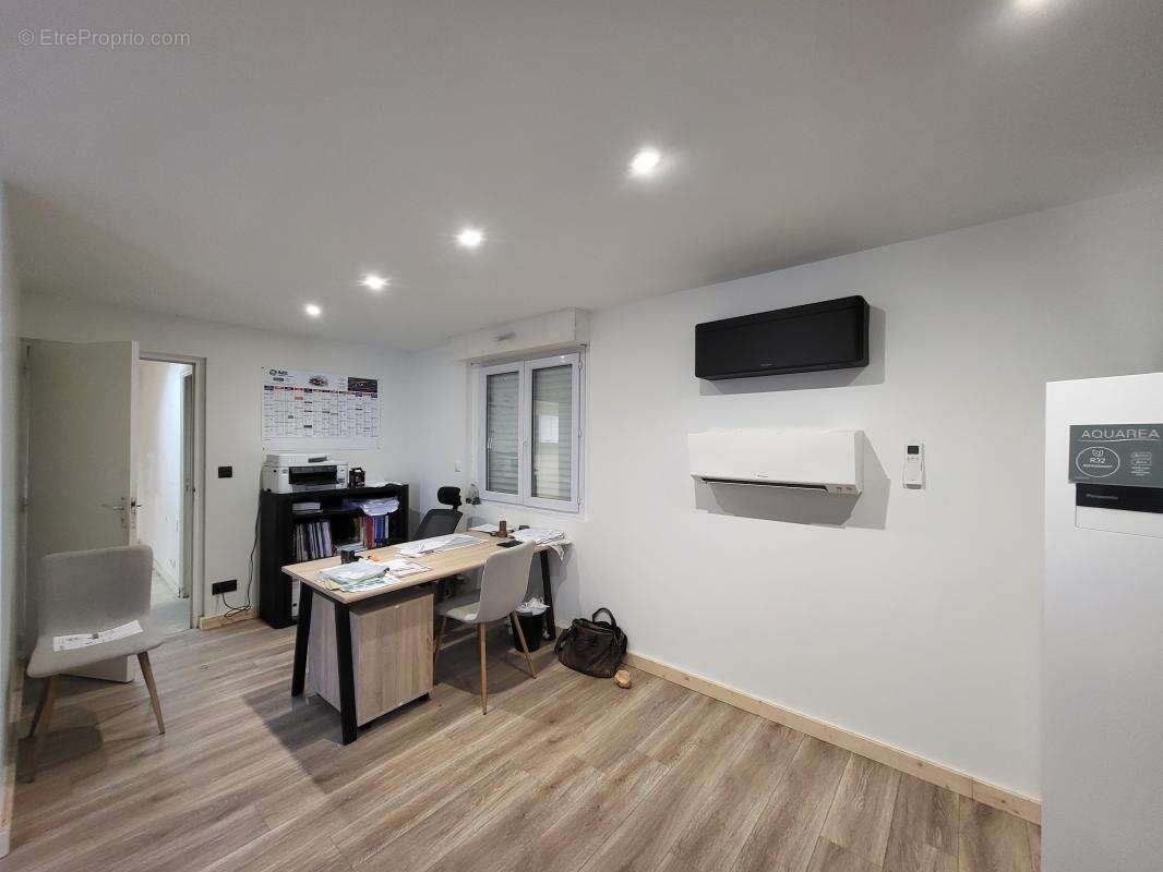 Locaux/Biens immobiliers - photo 2