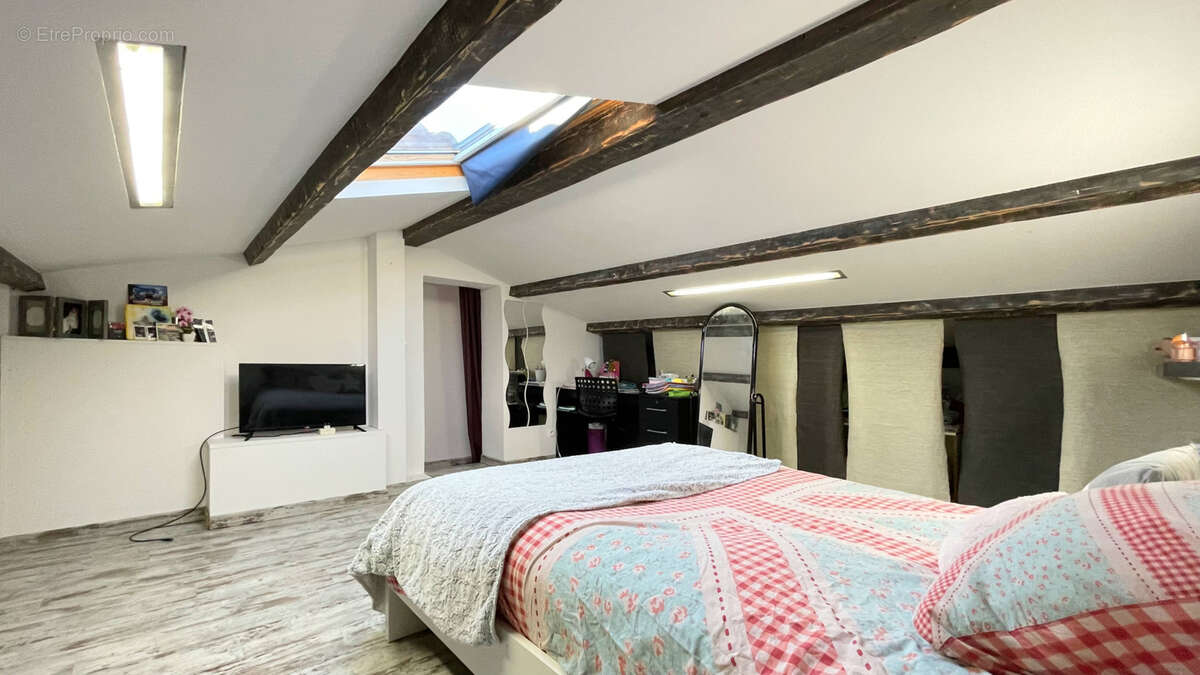 Maison à UZES