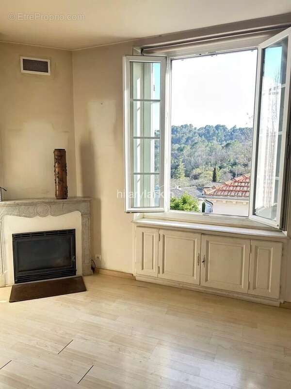 Appartement à VALBONNE