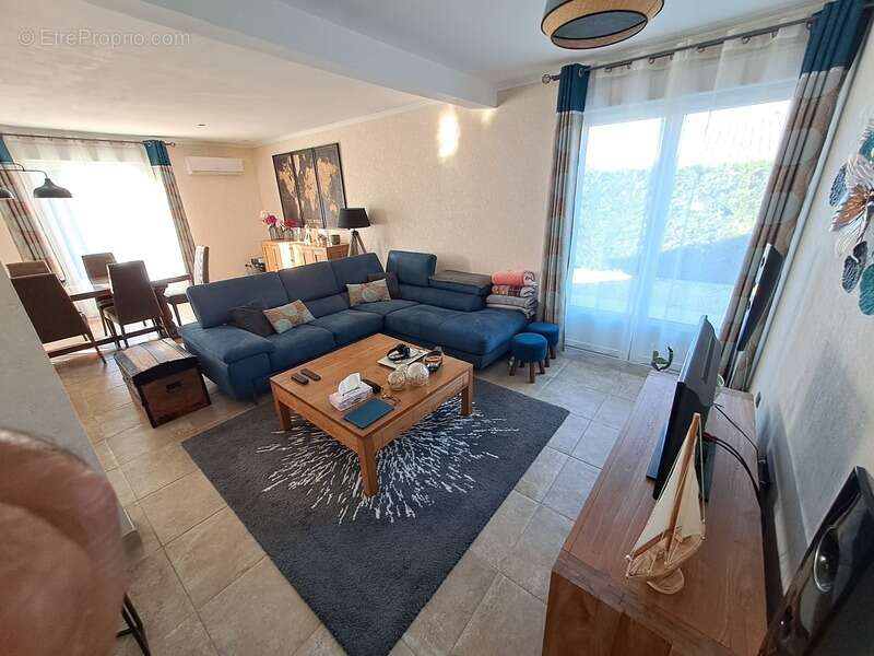 Maison à SAINT-LOUBES