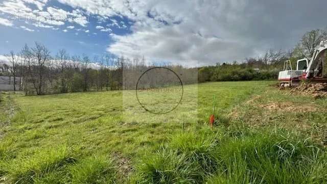 Terrain 1017 m² à Montauban  - photo 2