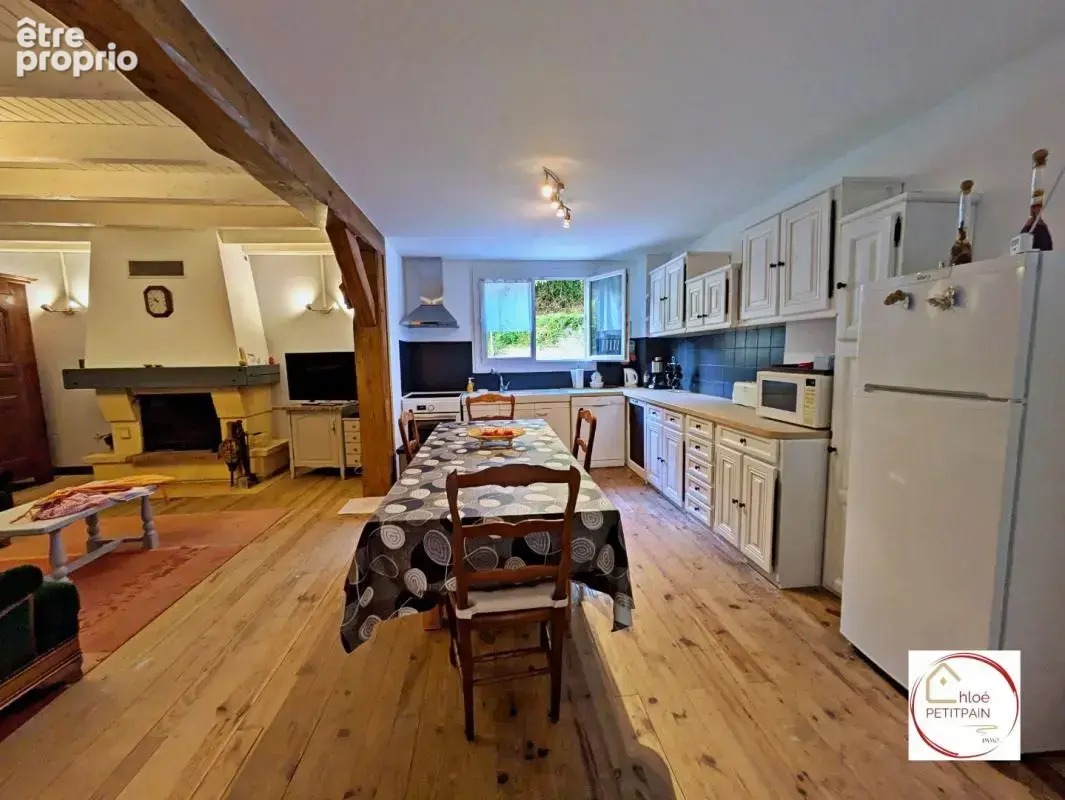 Maison 4 pièces / 93 m² / 128 000 EUR / LACAZE - photo 4