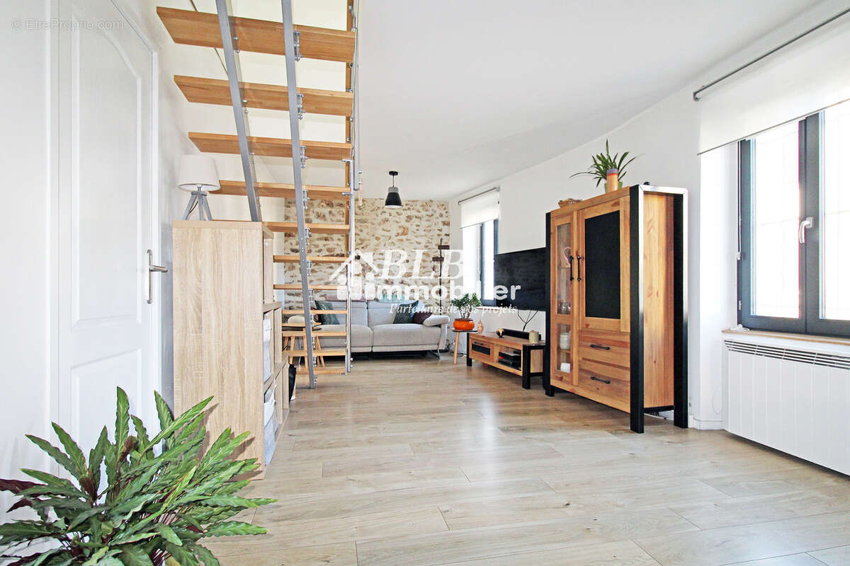 Maison de ville 3 pièces 74m2 2 chambres - photo 2