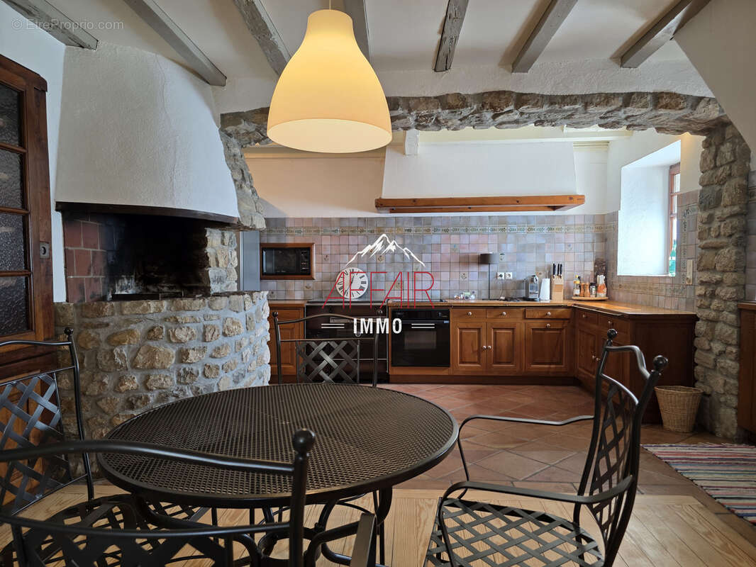 Maison à ARCHAMPS