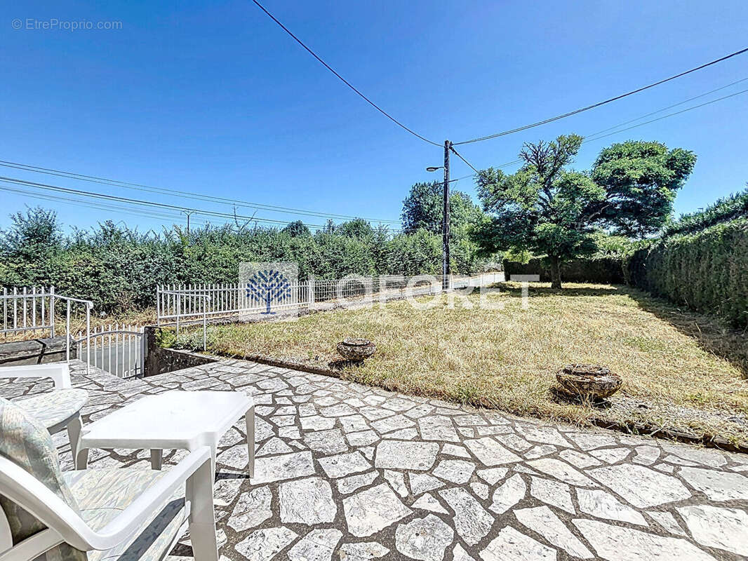 Maison à SAINT-PARDOUX