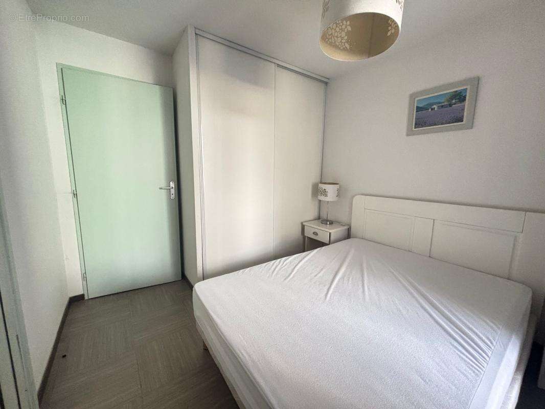 Appartement à GREOUX-LES-BAINS