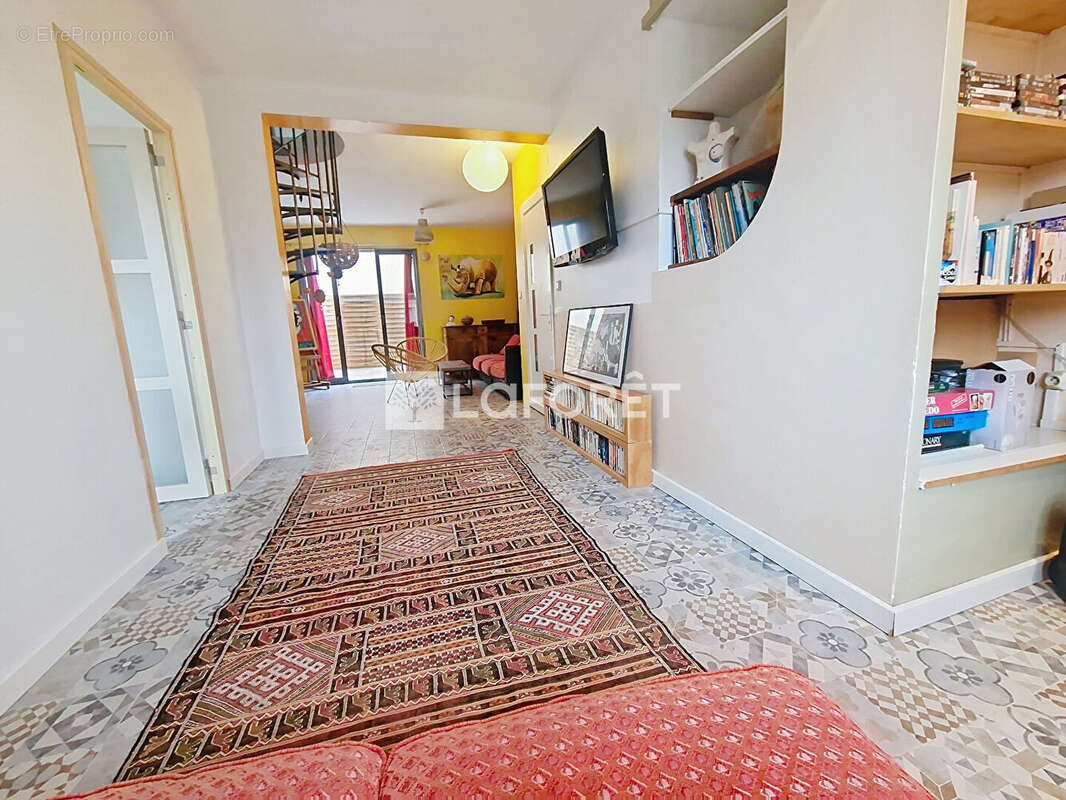 Maison à SAINT-GEORGES-D'ORQUES