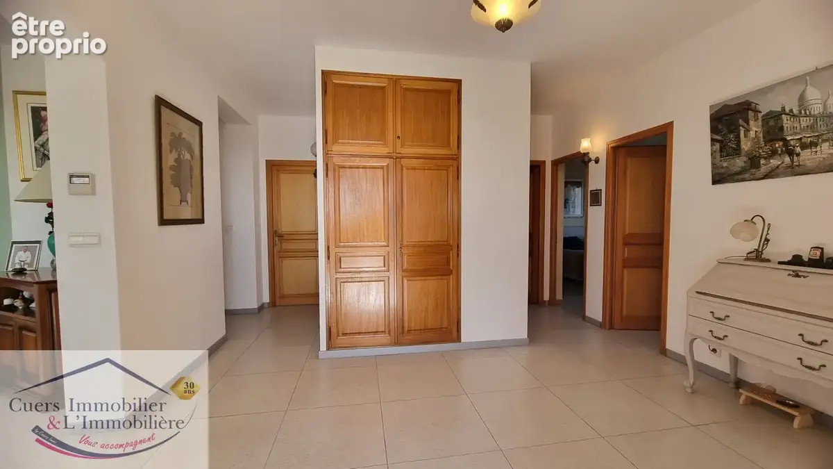 Ollioules villa  t6 de 205 m2 avec pisicine et vaste garage pleine vue mer - photo 10