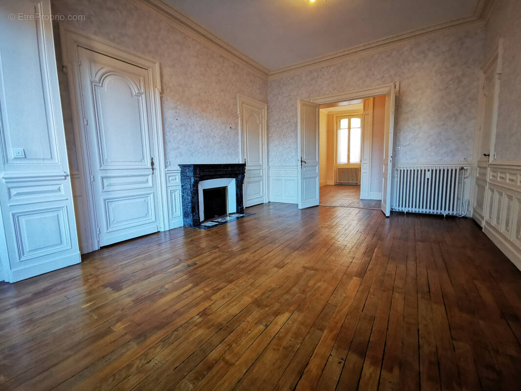 Appartement à ROANNE