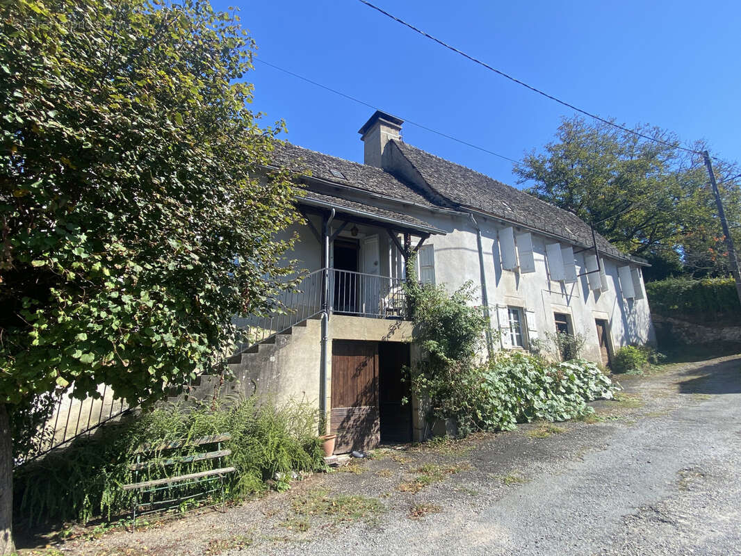Maison à SAINT-CHAMANT