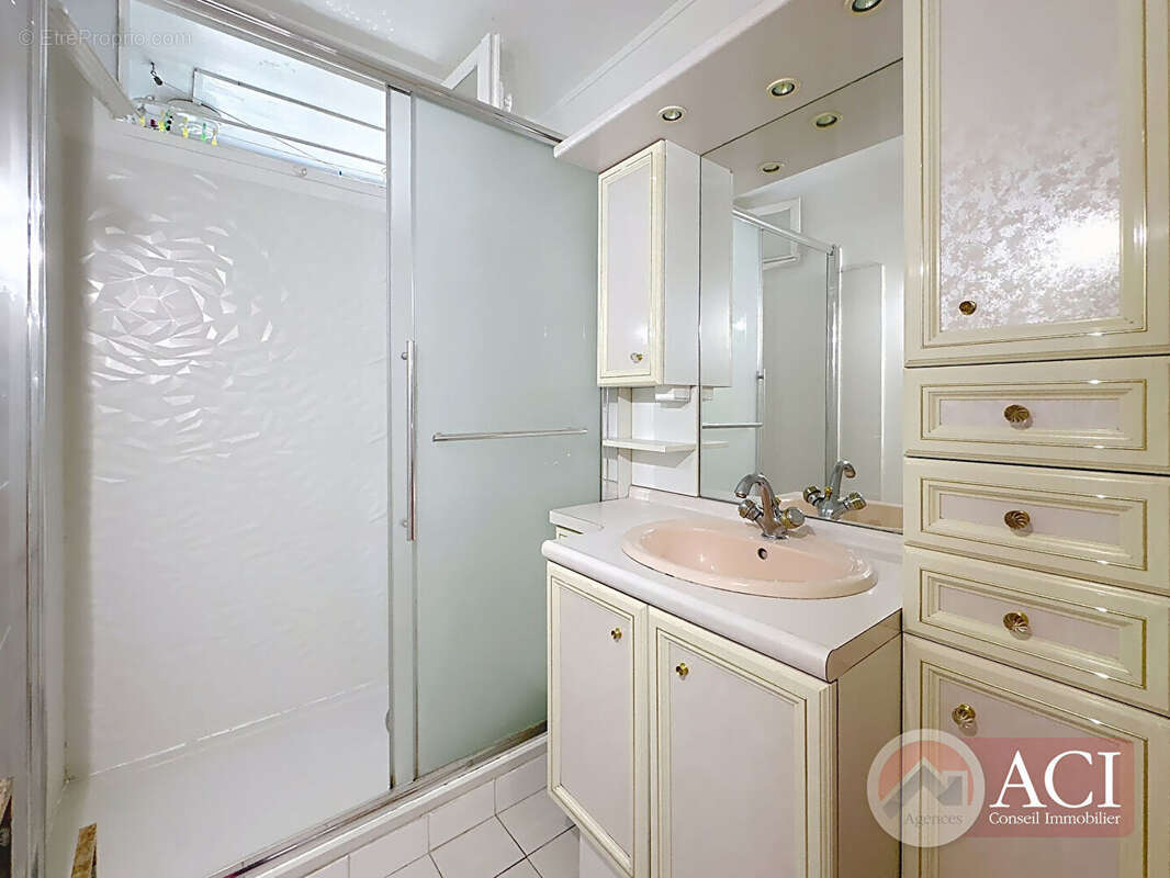 Appartement à EPINAY-SUR-SEINE