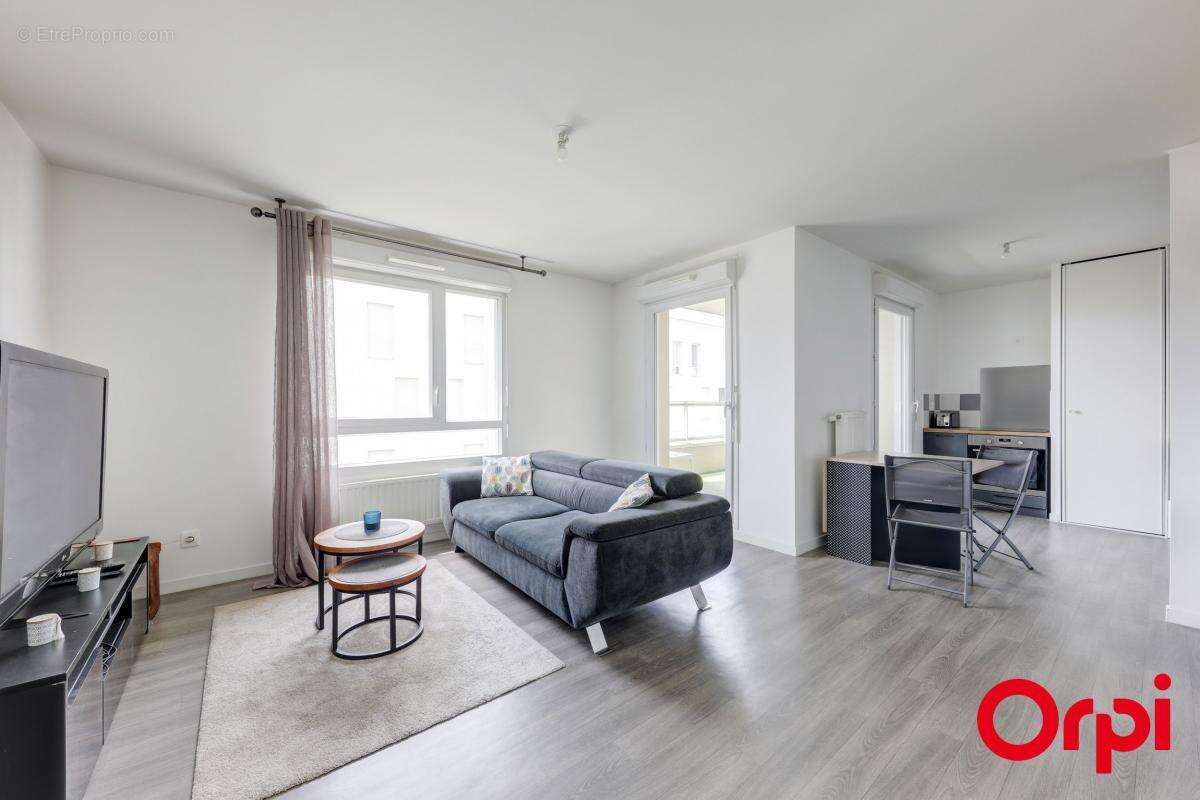 Appartement à VAULX-EN-VELIN