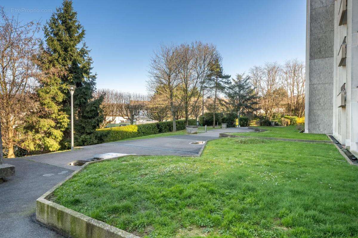 Appartement à LE RAINCY