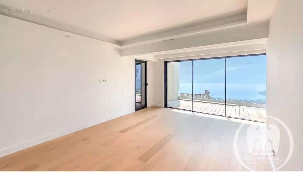 Maison à ROQUEBRUNE-CAP-MARTIN