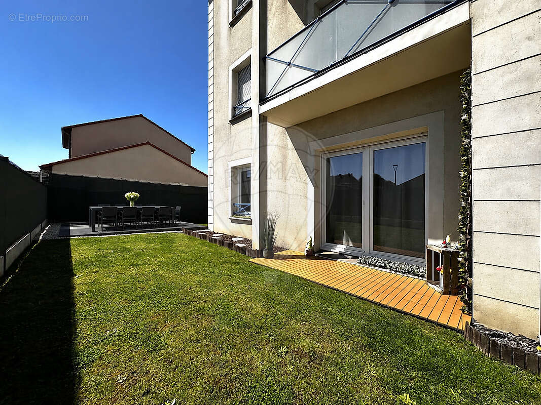 Appartement à AMNEVILLE