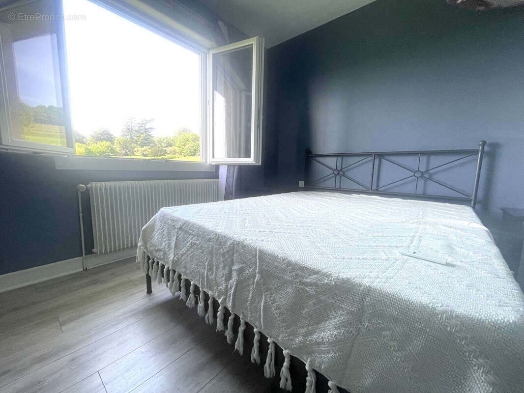 Maison 145m² à saint-germain-de-la-rivière - photo 6