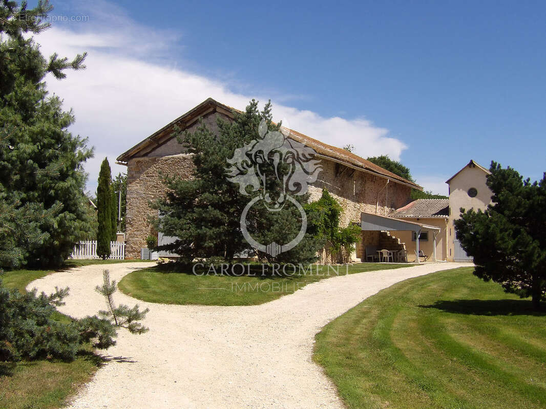 Maison à FONTENAY-LES-BRIIS