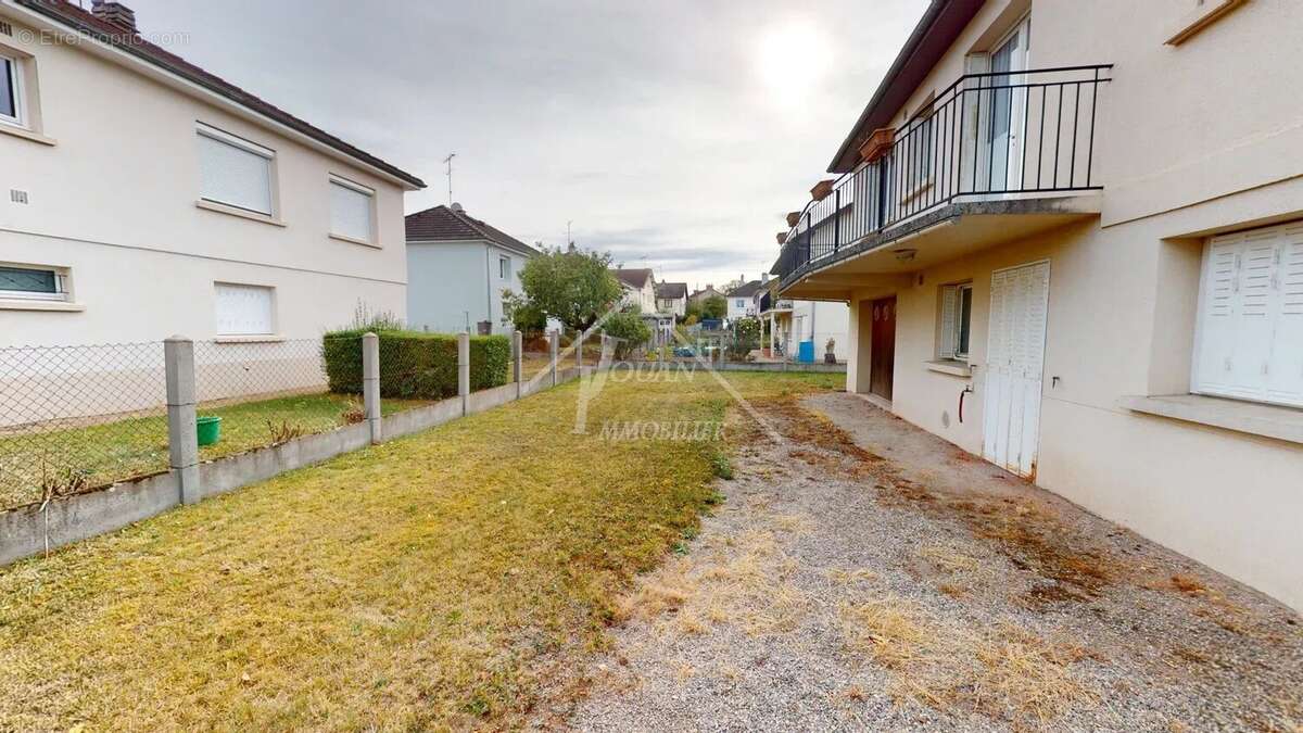 Maison à COMMENTRY