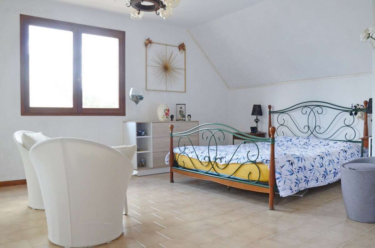 Maison à SAINT-FORGET