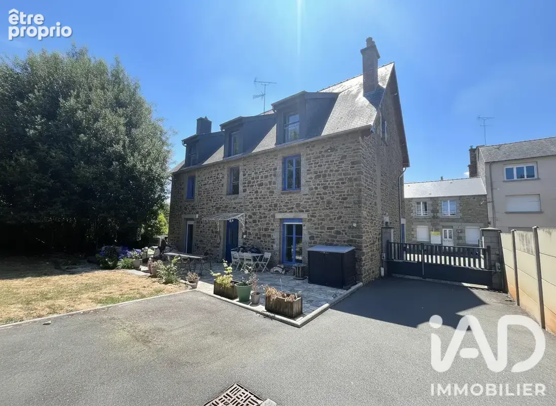 Photo 1 - Maison à FOUGERES