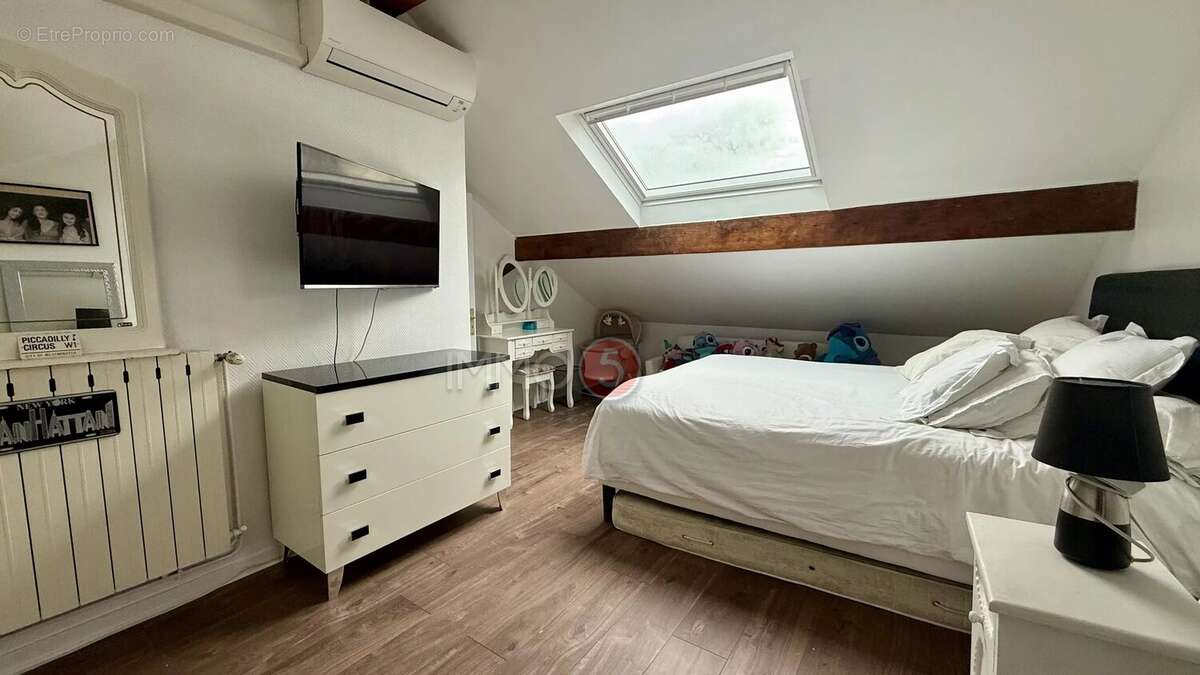 Maison à VILLEMOMBLE