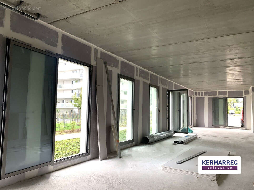 Commerce à CESSON-SEVIGNE