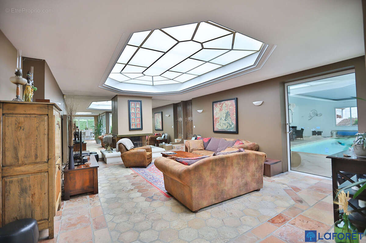 Maison à JOUARS-PONTCHARTRAIN