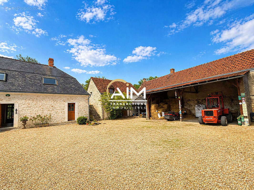 Maison à REIGNAC-SUR-INDRE